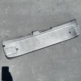 84440-sr3-0000 Honda 92-95 Civic Hatchback Tailgate Lower Cover Lid Gray Oem 84440-sr3-0000 Honda 92-95 Civic Hatchback Tailgate Lower Cover Lid Gray Oem