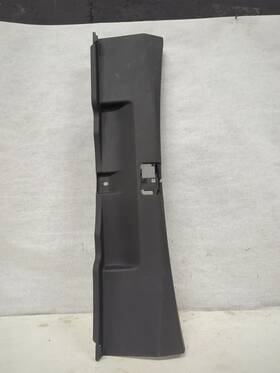 84640-tl2-a010-20 Honda 2009-2014 Acura Tsx Trunk Lid Trim Factory Oem 84640-tl2-a010-20 Honda 2009-2014 Acura Tsx Trunk Lid Trim Factory Oem