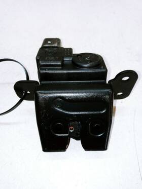 81230-j900 Hyundai 640.hy1521 2021 Kona Rear Liftgate Trunk Lock Latch Actuator Oem Used 81230-j900 Hyundai 640.hy1521 2021 Kona Rear Liftgate Trunk Lock Latch Actuator Oem Used