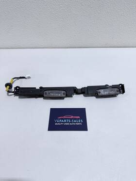 92501-3m0 Hyundai 12-14 Genesis Sedan Trunk Switch Button License Plate Light Oem #8353 92501-3m0 Hyundai 12-14 Genesis Sedan Trunk Switch Button License Plate Light Oem #8353