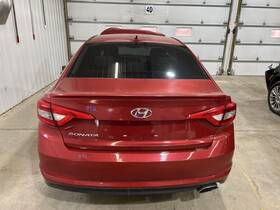 95760c1000 Hyundai 15-17 Sonata Rear Trunk Decklid Lift Gate With Camera Scarlet Red Pr
