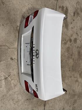 265451me5a Infiniti 11-13 M37 Rear Hatch Trunk Decklid Lift Gate White - Qaa 265451me5a Infiniti 11-13 M37 Rear Hatch Trunk Decklid Lift Gate White - Qaa