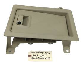 79923eg100 Infiniti 06-10 M35 Rear Seat Trunk Access Panel Oem