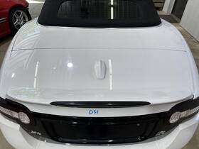 C2p7962 Jaguar 07-11 Xk Conv Rear Trunk Decklid Lift Gate Polaris White/black Top Ner C2p7962 Jaguar 07-11 Xk Conv Rear Trunk Decklid Lift Gate Polaris White/black Top Ner