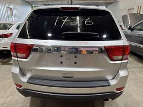 1jt27hbvai Jeep 11-13 Grand Cherokee Rear Trunk Decklid Lift Gate Bright Silver Paint Ps2 1jt27hbvai Jeep 11-13 Grand Cherokee Rear Trunk Decklid Lift Gate Bright Silver Paint Ps2