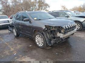 1uv35tzzag Jeep Used Deck Lid Fits 2018 Cherokee With Rear View Camera Privacy Tint Glass Gra 1uv35tzzag Jeep Used Deck Lid Fits 2018 Cherokee With Rear View Camera Privacy Tint Glass Gra
