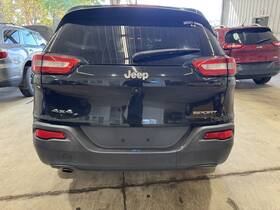 56038991aj Jeep 14-18 Cherokee Rear Trunk Decklid Lift Gate Brilliant Black Pxr 56038991aj Jeep 14-18 Cherokee Rear Trunk Decklid Lift Gate Brilliant Black Pxr
