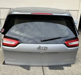 68104185ab Jeep 2014 2015 2016 2017 2018 Cherokee Rear/tail Gate Trunk Hatch Lid Gray Oem