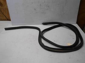 Smitley-381-31-1279 Jeep 2011 Liberty Rear Hatch Body Frame Weather Strip Smitley-381-31-1279 Jeep 2011 Liberty Rear Hatch Body Frame Weather Strip