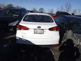 170-10006c Kia Trunk/hatch/tailgate Sedan Incandescent Lamps Fits 17-18 Forte