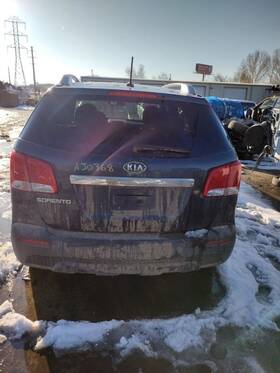 170-50467c Kia Trunk/hatch/tailgate With Spoiler Without Led Lamps Fits 11-13 Sorento 1237848