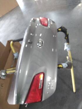 Kia 170-60975b Trunk/hatch/tailgate Coupe Incandescent Lamps Fits 14-16 Forte 722412