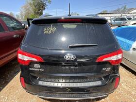 505065 Kia Used Deck Lid Fits 2014 Sorento With Spoiler Led Lamps Grade A