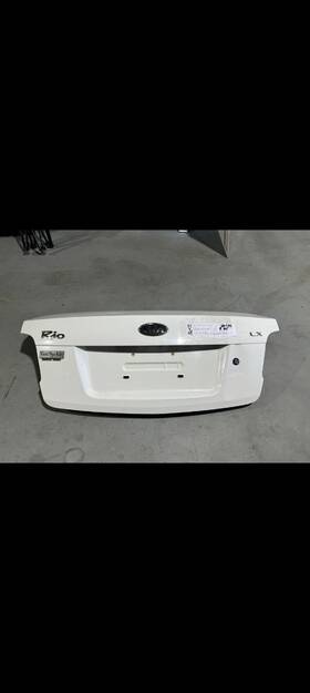 692001g010 Kia 2007 Rio Decklid Bin 13