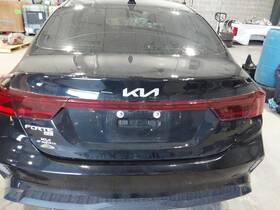 69200m7600 Kia Used Deck Lid Fits 2022 Forte Sedan Without Spoiler Grade A