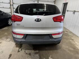 957503w120 Kia 14-16 Sportage Rear Trunk Decklid Lift Gate Bright Silver A3d