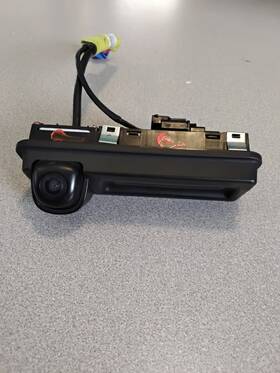 99240-k0500 Kia 2022 2023 2024 Soul Trunk Release Handle With Camera Oem