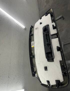 4ml867973c Lamborghini Rear Trunk Lid Lift Tail Gate Trim Cover Panel Urus 2019