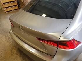 170-60896c Lexus 17-19 Is300 Oem Trunk Decklid Assembly Silver