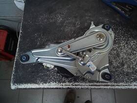 640.le1r15 Lexus Ls460 2015 Lid Motor Pull Down 789762