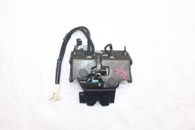 640.le1x05 Lexus 2005 Sc430 Z40 Conv #366 Trunk Lock Latch Lower Actuator