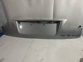 76801-53030-c1 Lexus 2006 - 2013 Is250 Awd Trunk Tailagte License Plate Trim Cover Silver Oem
