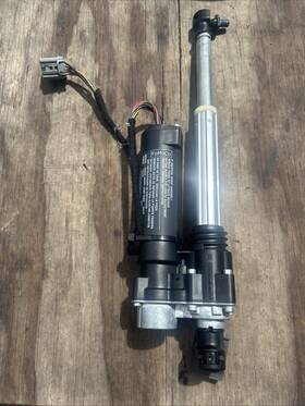 Gd9b-f433a86-ac Lincoln 2017-2020 Continental Rear Left Side Trunk Lid Pull Down Motor Actuator