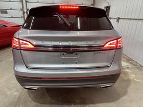 Ka1z5844210aa Lincoln 19-21 Nautilus Rear Trunk Decklid Lift Gate With Light Iconic Silver Paint Js