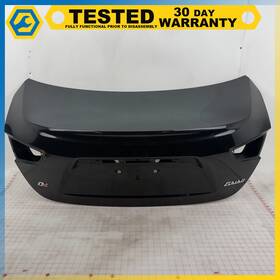 673004774 Maserati 14-17 Ghibli Trunk Lid Shell Black Oem