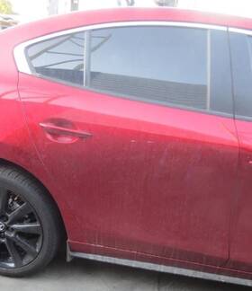 130-10250r Mazda Passenger Right Rear Side Door Sedan Fits 19-24 3 152841