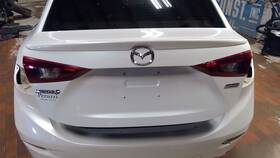 170-60874c Mazda Trunk Tailgate Liftgate Sedan With Spoiler White Fits 14-18 3 113971 170-60874c Mazda Trunk Tailgate Liftgate Sedan With Spoiler White Fits 14-18 3 113971