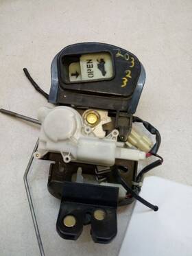 640.mz1s06 Mazda 2006 2007 Mazdaspeed6 Trunk Emergency Release Switch Pull Speed6 06 07 Oem 640.mz1s06 Mazda 2006 2007 Mazdaspeed6 Trunk Emergency Release Switch Pull Speed6 06 07 Oem