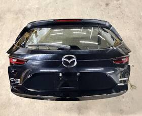 Kby1-62-02xe Mazda Truck 2022-25 Cx-5 Rear Power Liftgate Tailgate With Led Tail Lamps 41w Black Oem Kby1-62-02xe Mazda Truck 2022-25 Cx-5 Rear Power Liftgate Tailgate With Led Tail Lamps 41w Black Oem