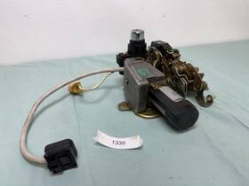 0135453428 Mercedes-benz 300te E Class W124 Tailgate Trunk Boot Lock Catch Latch 0135453428 Mercedes-benz 300te E Class W124 Tailgate Trunk Boot Lock Catch Latch