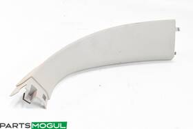 1647401370 Mercedes-benz 2007-2012 Gl450 X164 Oem Rear Trunk Tailgate Upper Window Trim Cover