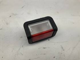 170.mb1e16 Mercedes-benz 15-23 W205 C-class Rear Interior Trunk Lid Cargo Luggage Lamp Light Q 170.mb1e16 Mercedes-benz 15-23 W205 C-class Rear Interior Trunk Lid Cargo Luggage Lamp Light Q