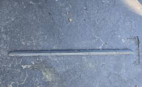 2017500093 Mercedes-benz W201 190e Sedan Trunk Lid Handle Trim