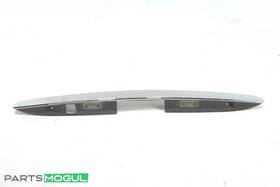 2101000881 Mercedes-benz 06-09 W251 R350 R320 Trunk Tailgate Lift Gate Finish Panel Trim Chrome 2101000881 Mercedes-benz 06-09 W251 R350 R320 Trunk Tailgate Lift Gate Finish Panel Trim Chrome
