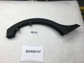 Mercedes-benz 219 821 00 89 2006 Cls500 Rear Right Passenger Trunk Lid Hinge Cover Trim Oem