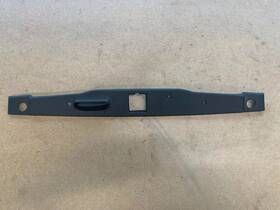 220-750-01-93 Mercedes-benz 2000-2006 S430 S500 Trunk Latch Trim Cover 2207500193 Black Oem