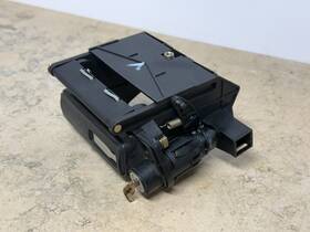 2207501493 Mercedes-benz 2000-2006 S500 S600 Rear Trunk Lock Latch Release Switch With Key Oem