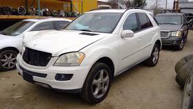 640.mb1208 Mercedes-benz Ml350 2008 Lid Motor Pull Down 797567