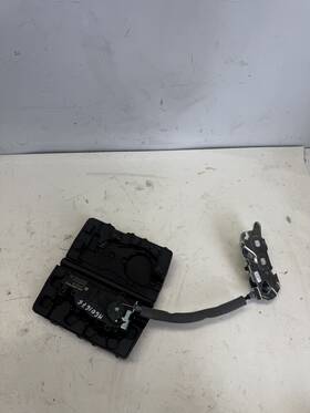 A0999067105 Mercedes-benz 18-23 C W205 E W213 Tailgate Trunk Boot Lock Catch Latch