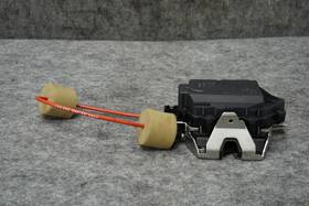 Mercedes-benz A1647400635 Trunk Tailgate Lock Latch Actuator W164 X164 Ml350 Ml63 Gl350 Oem