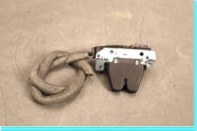 A2047600185 Mercedes-benz 10-18 E350 E550 Trunk Actuator Lock Latch Electric Release Motor Oem
