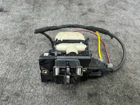 A2307500085 Mercedes-benz Trunk Lid Lock Latch Actuator Assembly R230 Sl55 Sl550 Sl500 Oem