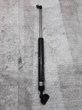 172.ms1299 Mitsubishi L/r Left Rear Hatchback Strut 1999 Montero Z-138p