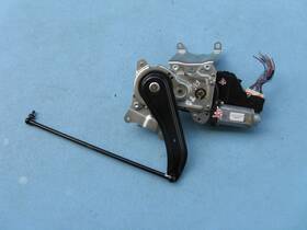 42711010670 Mitsubishi 14 15 Outlander Rear Gate Tail Hatch Trunk Lid Lift Pull Power Motor