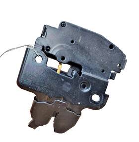 84630-zt50a Nissan 2010 2012 Sentra Rear Trunk Latch Lock Oem