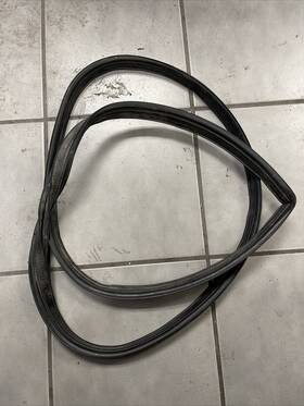 84830-ce400 Nissan 03-08 350z Roadster Deck Lid Seal Trunk Weatherstrip 84830-ce400 Nissan 03-08 350z Roadster Deck Lid Seal Trunk Weatherstrip
